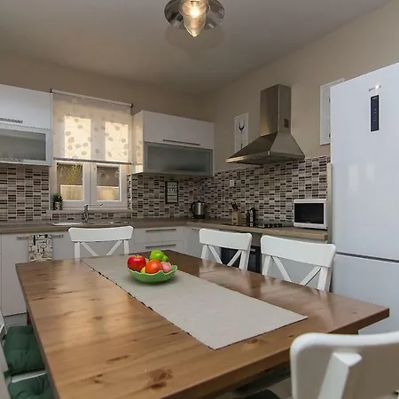 Vacation Paolo Holiday home Makarska